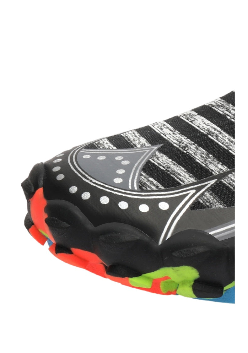 Versatile Water Shoes for Hiking, Swimming, and Fishing - Betatton - water shoes