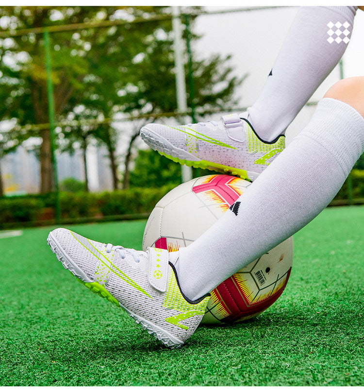 New Kids' Soccer Shoes, TF Studs, Magic Tape, Training - Betatton - football shoes