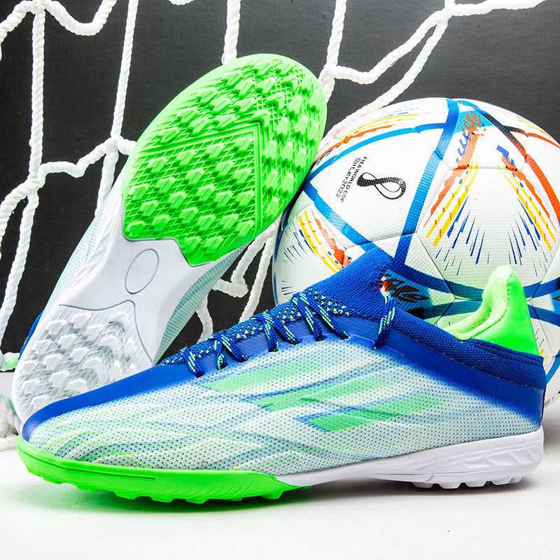 Adult Low-Top Soccer Cleats, Training - Betatton - football shoes