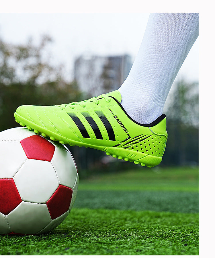 Kids' Low-Top Soccer Cleats, Training - Betatton - football shoes