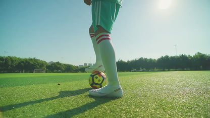 Botas de fútbol grandes para adultos y niños, entrenamiento